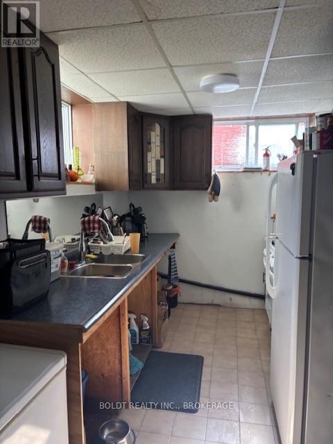 4354 Third Avenue, Niagara Falls, Ontario  L2E 4K6 - Photo 5 - X14027996
