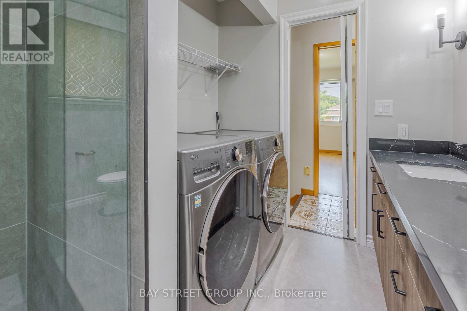 Upper - 29 West Street N, Thorold, Ontario  L2V 2S1 - Photo 10 - X14029944