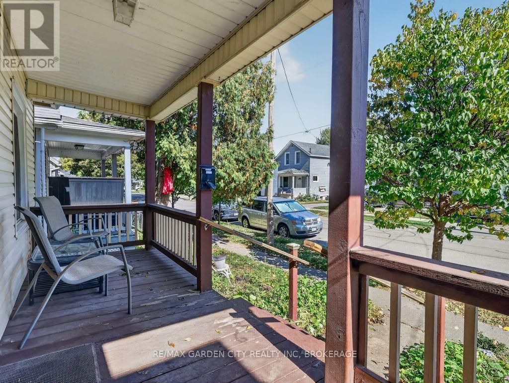 15 Rodman Street, St. Catharines, Ontario  L2R 5C9 - Photo 12 - X14029980