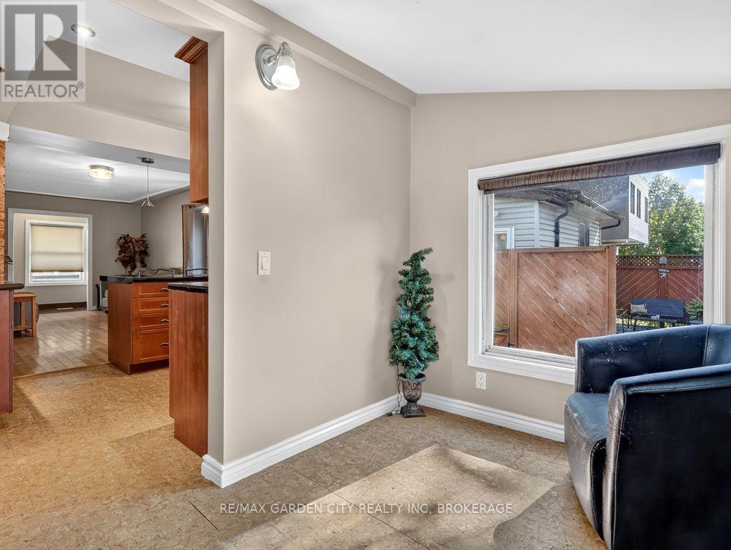 15 Rodman Street, St. Catharines, Ontario  L2R 5C9 - Photo 31 - X14029980