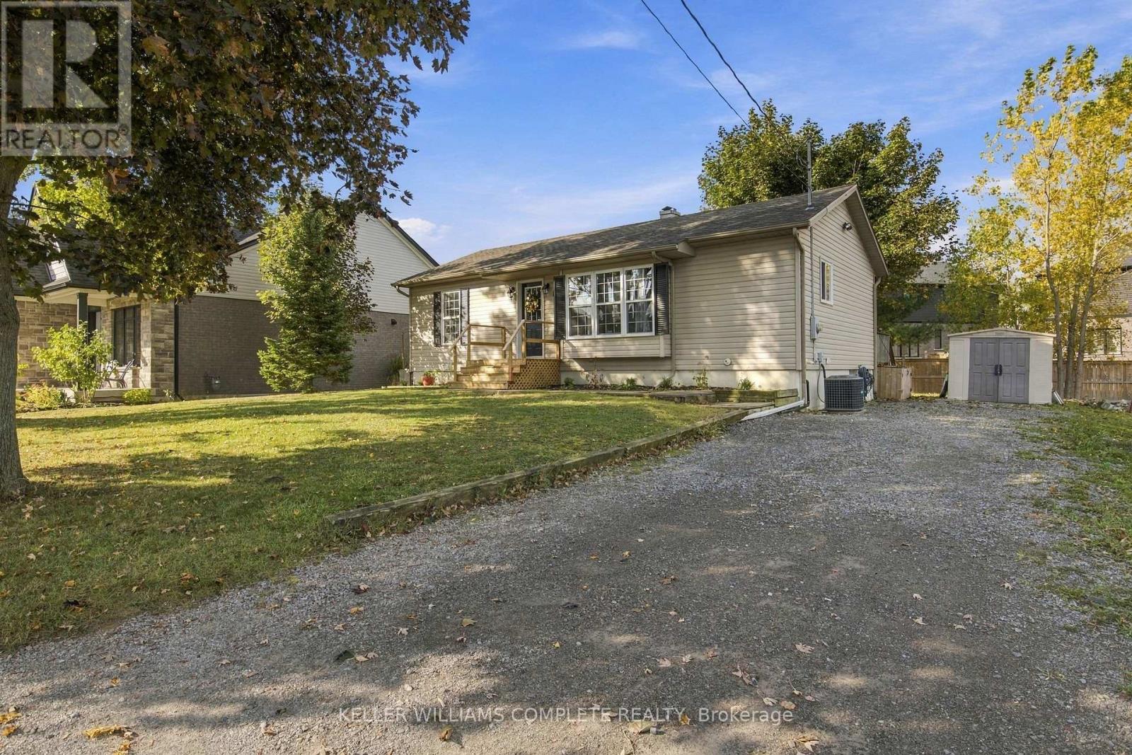 61 Prospect Point Road N, Fort Erie, Ontario  L0S 1N0 - Photo 1 - X14031842