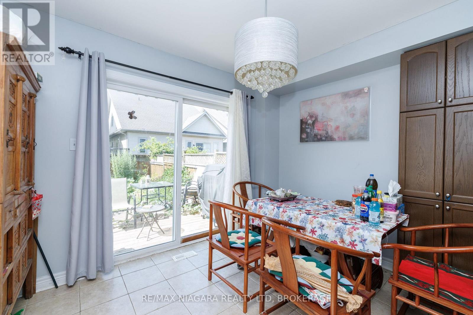 33 Colonel Lyall Street, St. Catharines, Ontario  L2P 0B3 - Photo 10 - X14034396