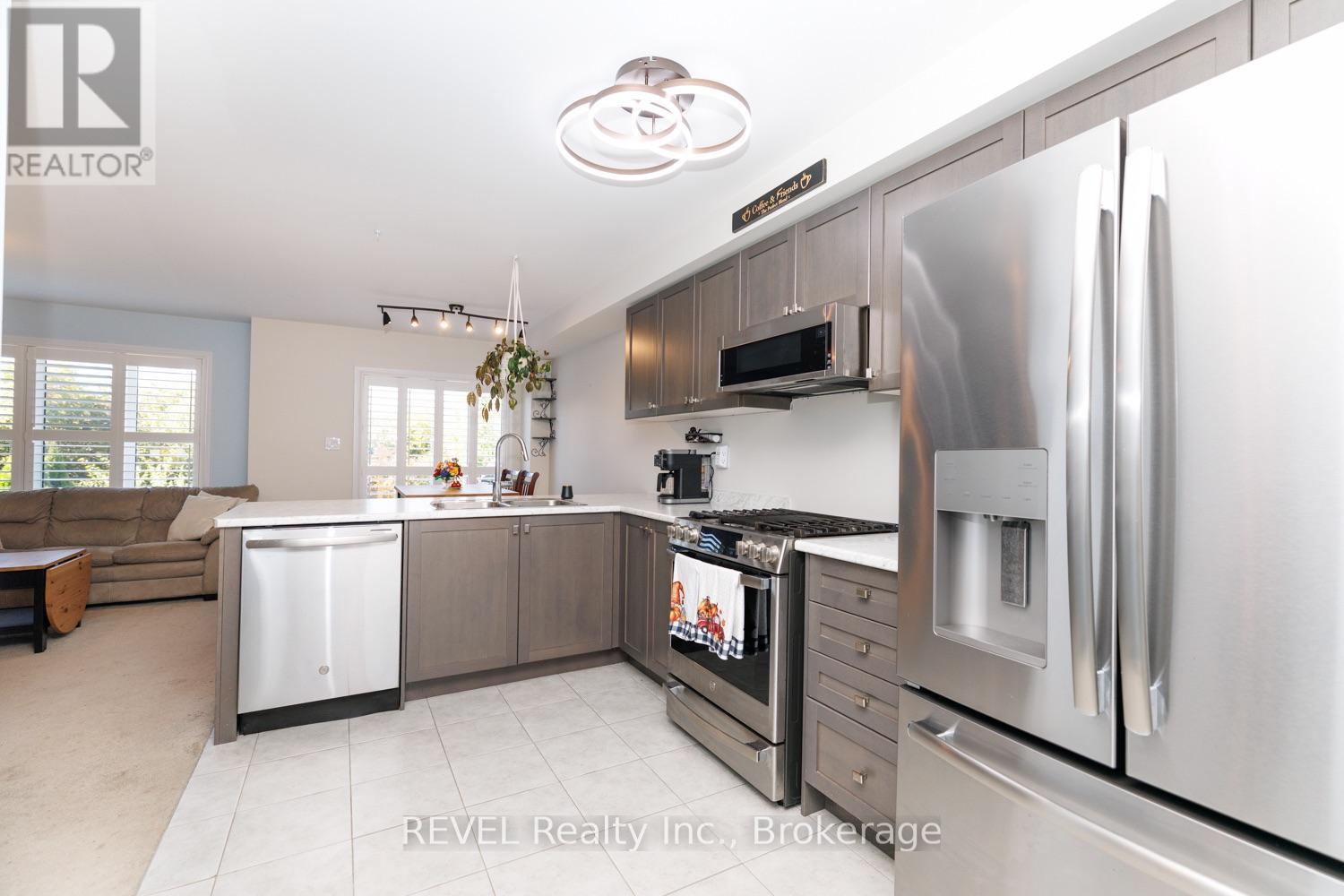 166 Esther Crescent, Thorold, Ontario  L3B 0G8 - Photo 8 - X14080276