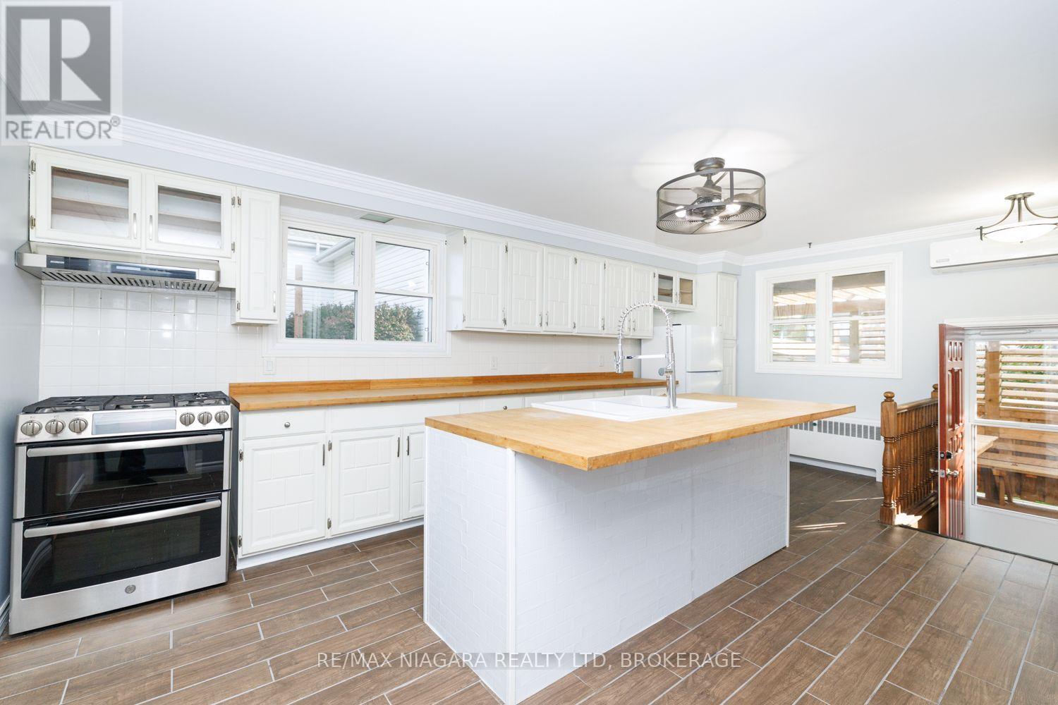 210 Taylor Street, Thorold, Ontario  L2V 1C3 - Photo 10 - X14081594