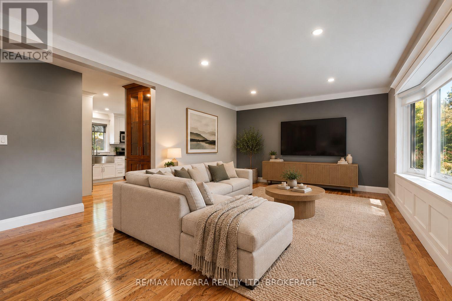 9 Ghent Street, St. Catharines, Ontario  L2N 2C5 - Photo 11 - X14081886