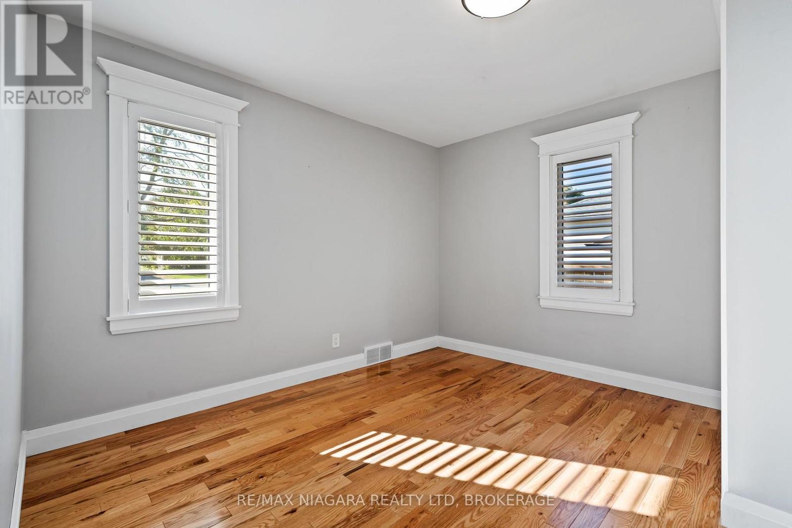9 Ghent Street, St. Catharines, Ontario  L2N 2C5 - Photo 15 - X14081886