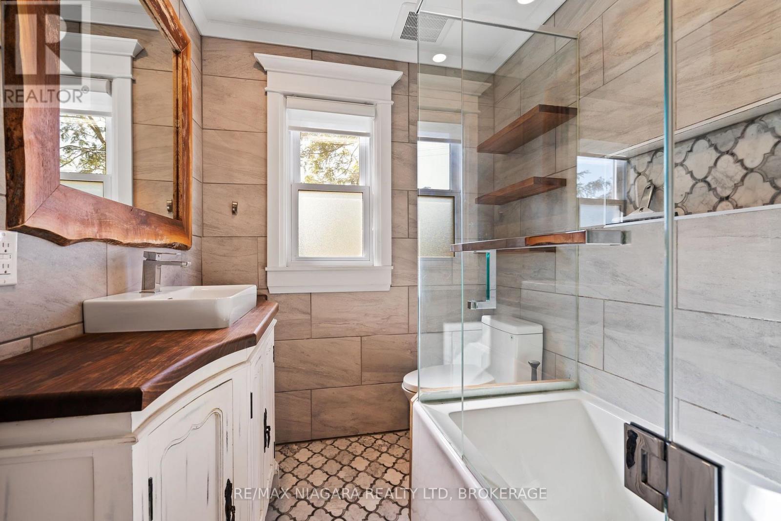 9 Ghent Street, St. Catharines, Ontario  L2N 2C5 - Photo 16 - X14081886