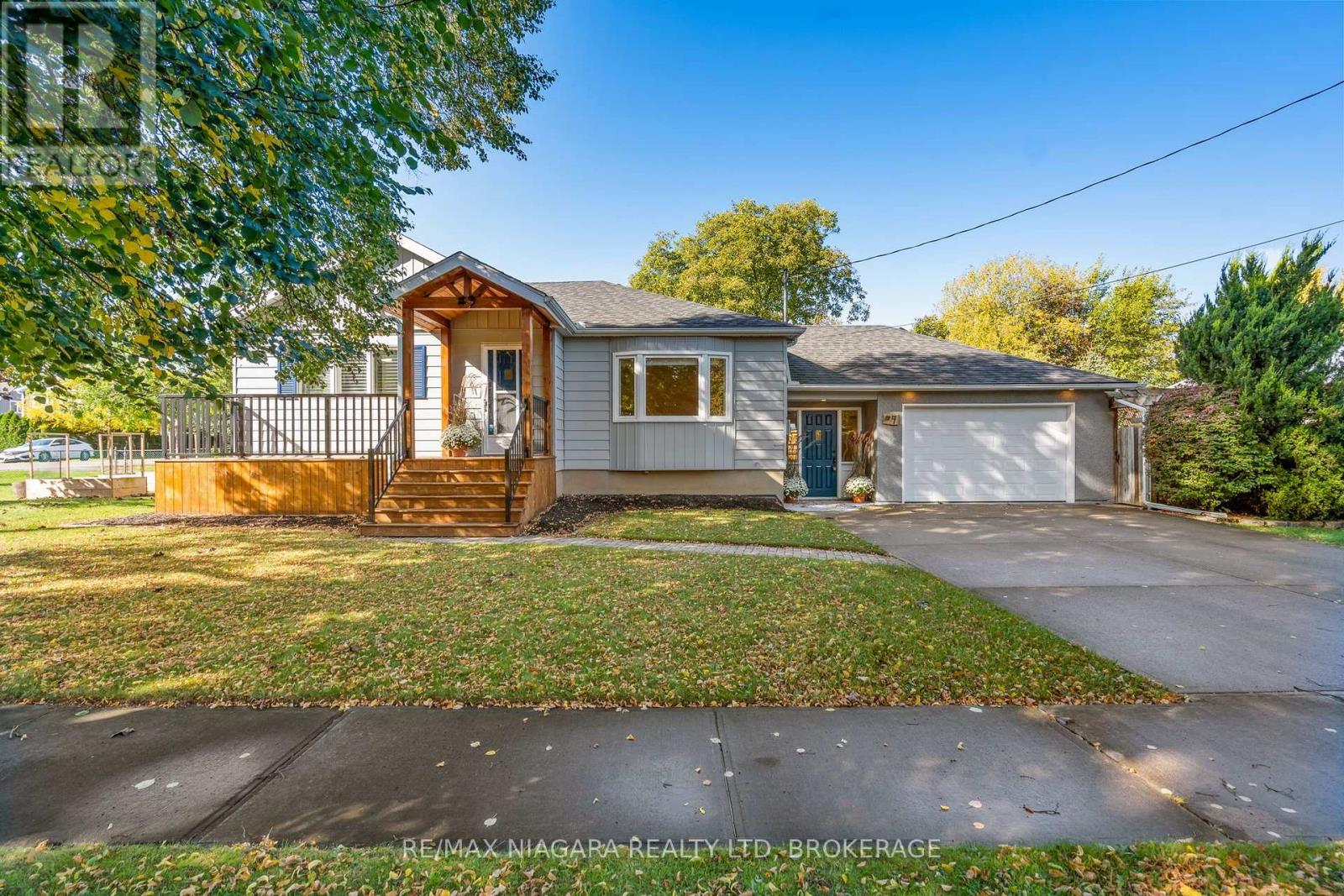 9 Ghent Street, St. Catharines, Ontario  L2N 2C5 - Photo 2 - X14081886