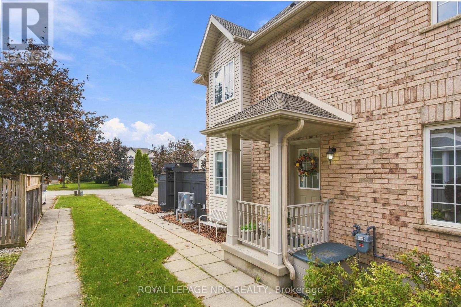 13 Flynn Court, St. Catharines, Ontario  L2S 4E1 - Photo 2 - X14082430