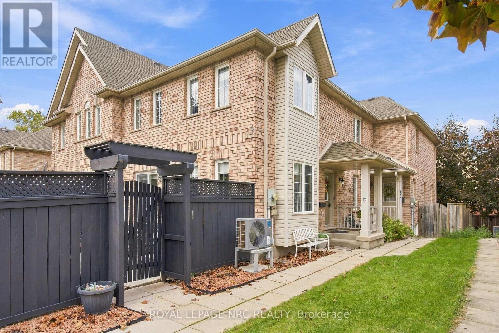 13 Flynn Court, St. Catharines, Ontario  L2S 4E1 - Photo 5 - X14082430