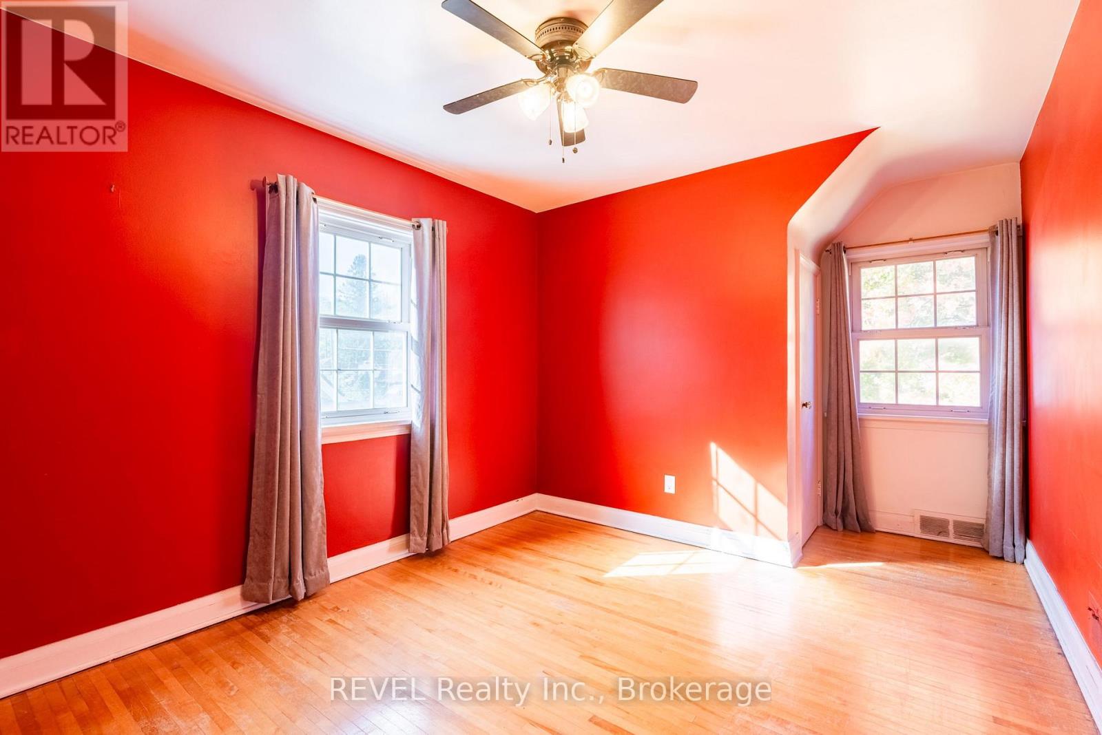 7044 Leeming Street, Niagara Falls, Ontario  L2G 1L3 - Photo 37 - X14085406