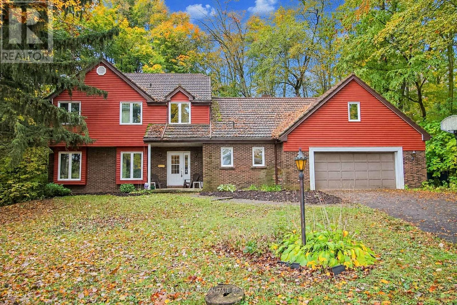 62 Stella Street, Pelham, Ontario  L3E 0T8 - Photo 1 - X14090084