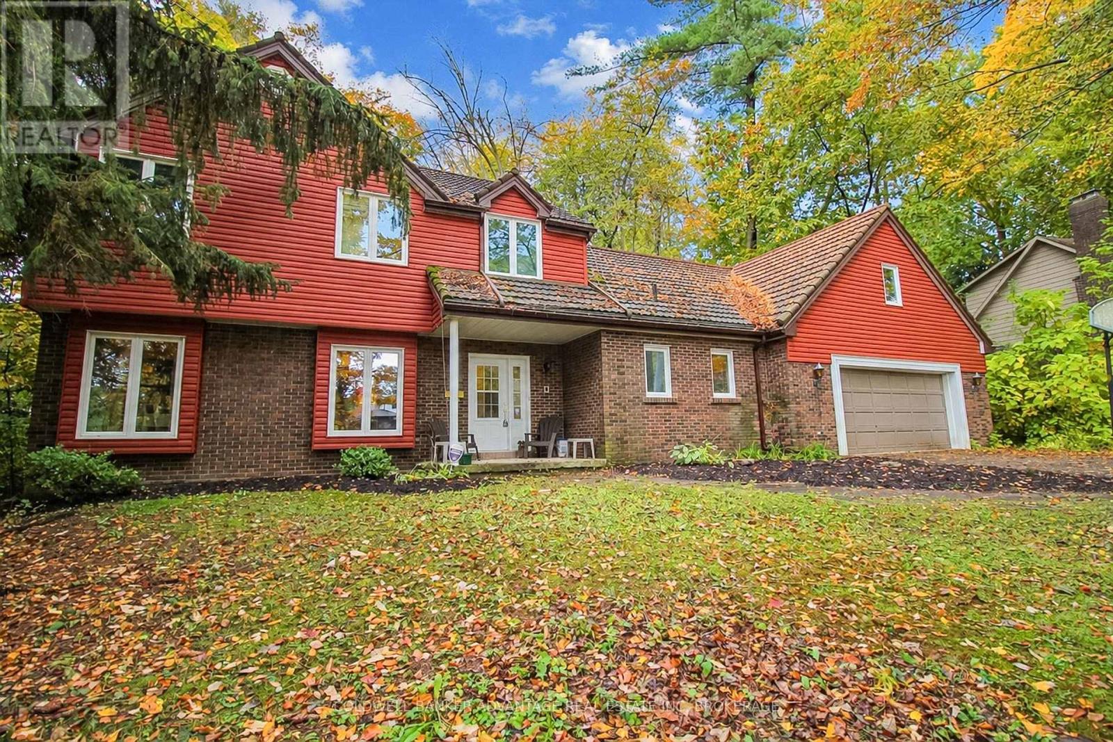 62 Stella Street, Pelham, Ontario  L3E 0T8 - Photo 2 - X14090084