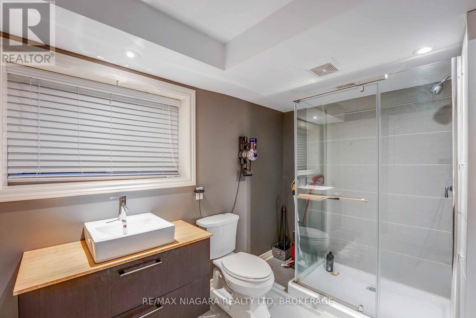 22 Henley Court, Welland, Ontario  L3B 6E8 - Photo 25 - X14092152