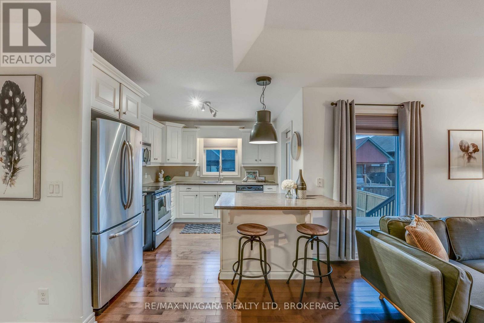 22 Henley Court, Welland, Ontario  L3B 6E8 - Photo 7 - X14092152