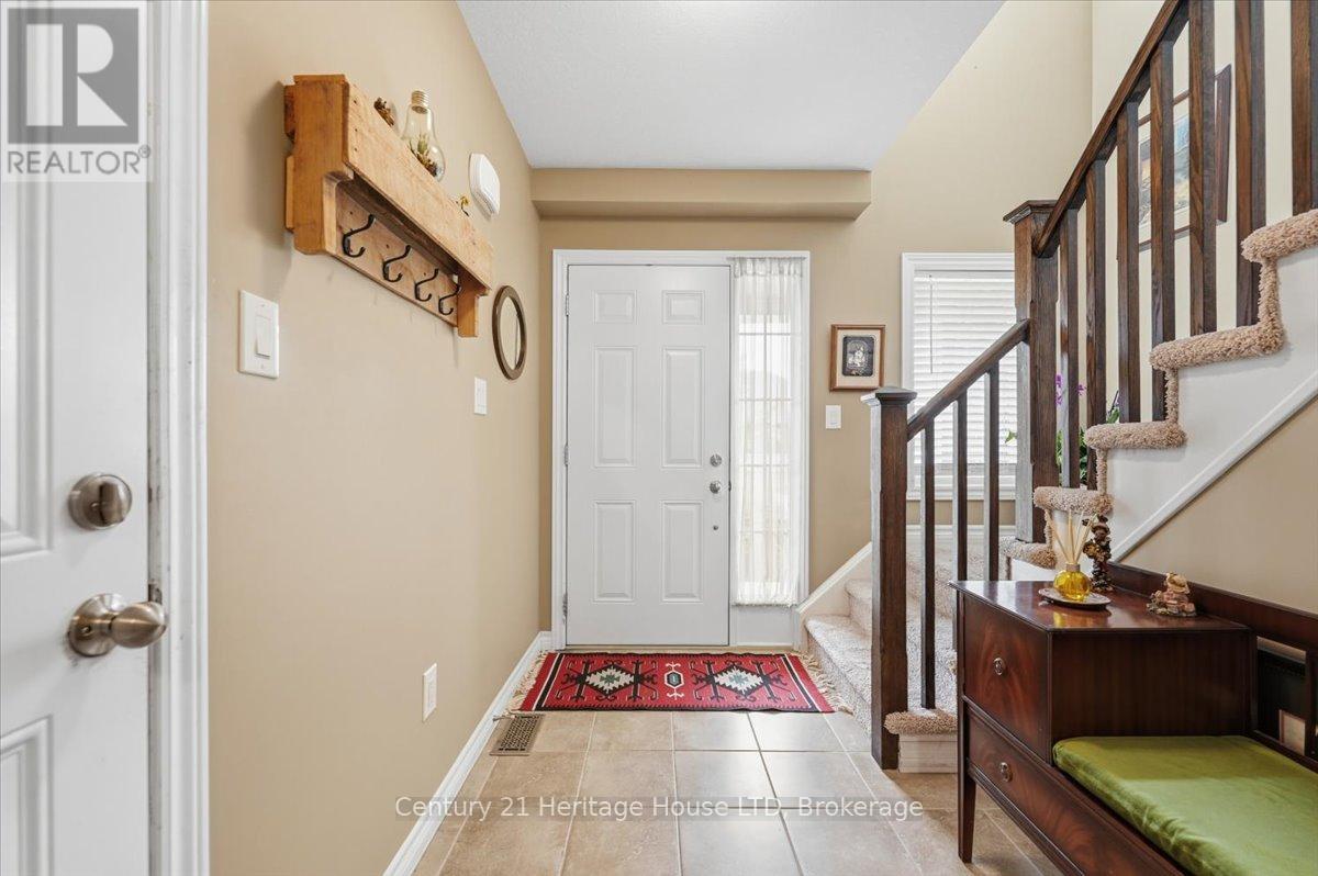 97 Abbott Place, Pelham, Ontario  L0S 1E5 - Photo 6 - X14095346