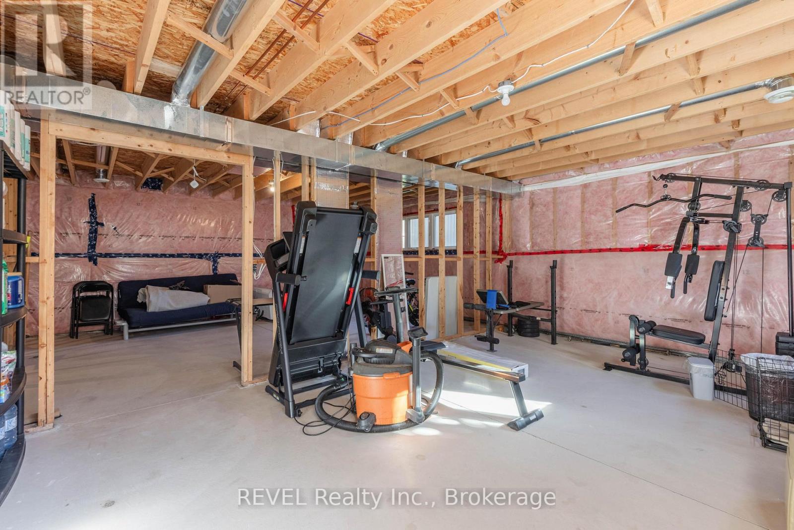 20 Elliot Street, Thorold, Ontario  L2V 0E6 - Photo 21 - X14096538