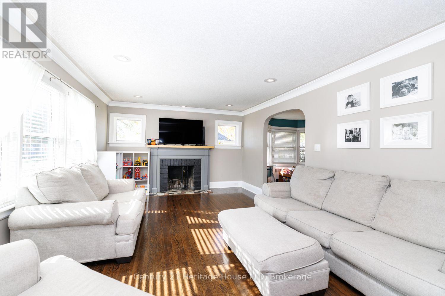 222 Phipps Street, Fort Erie, Ontario  L2A 2V5 - Photo 12 - X14097728