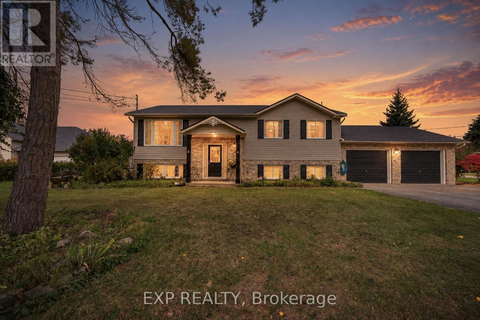 1490 Nigh Road, Fort Erie, Ontario  L2A 5M4 - Photo 1 - X14099420