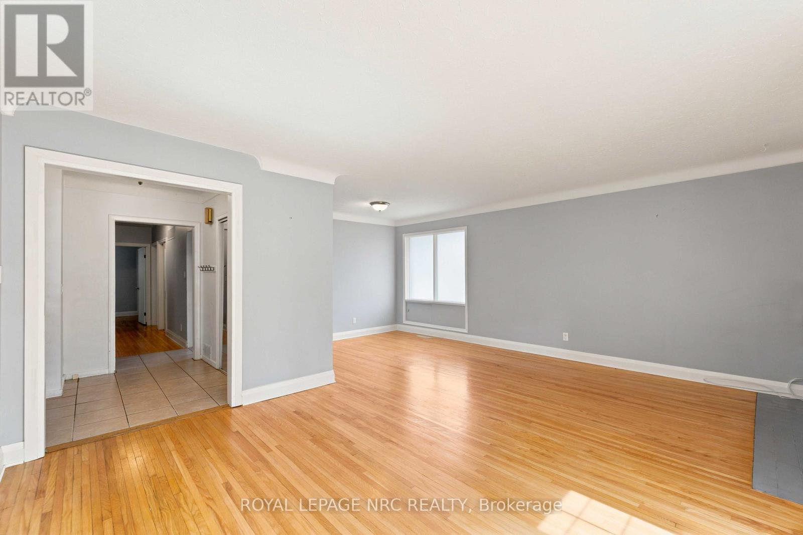 45 Woodcroft Crescent, Welland, Ontario  L3C 2H6 - Photo 7 - X14101752