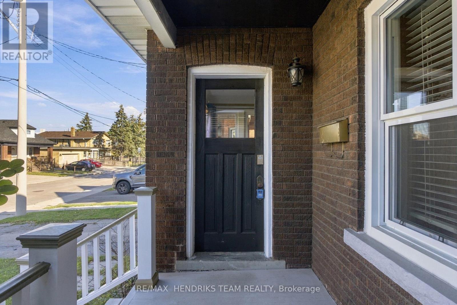 154 Prospect Street N, Hamilton, Ontario  L8L 6X7 - Photo 4 - X14106352