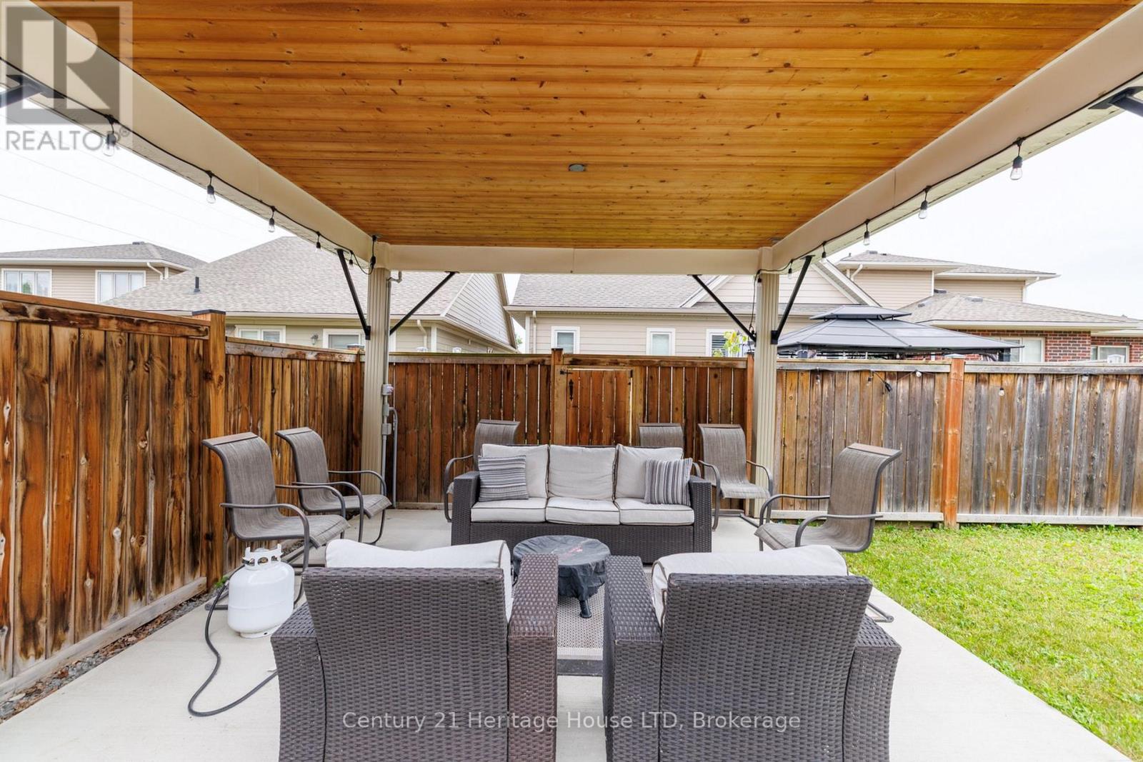 7 Kenmar Court, St. Catharines, Ontario  L2P 0E4 - Photo 34 - X14107590