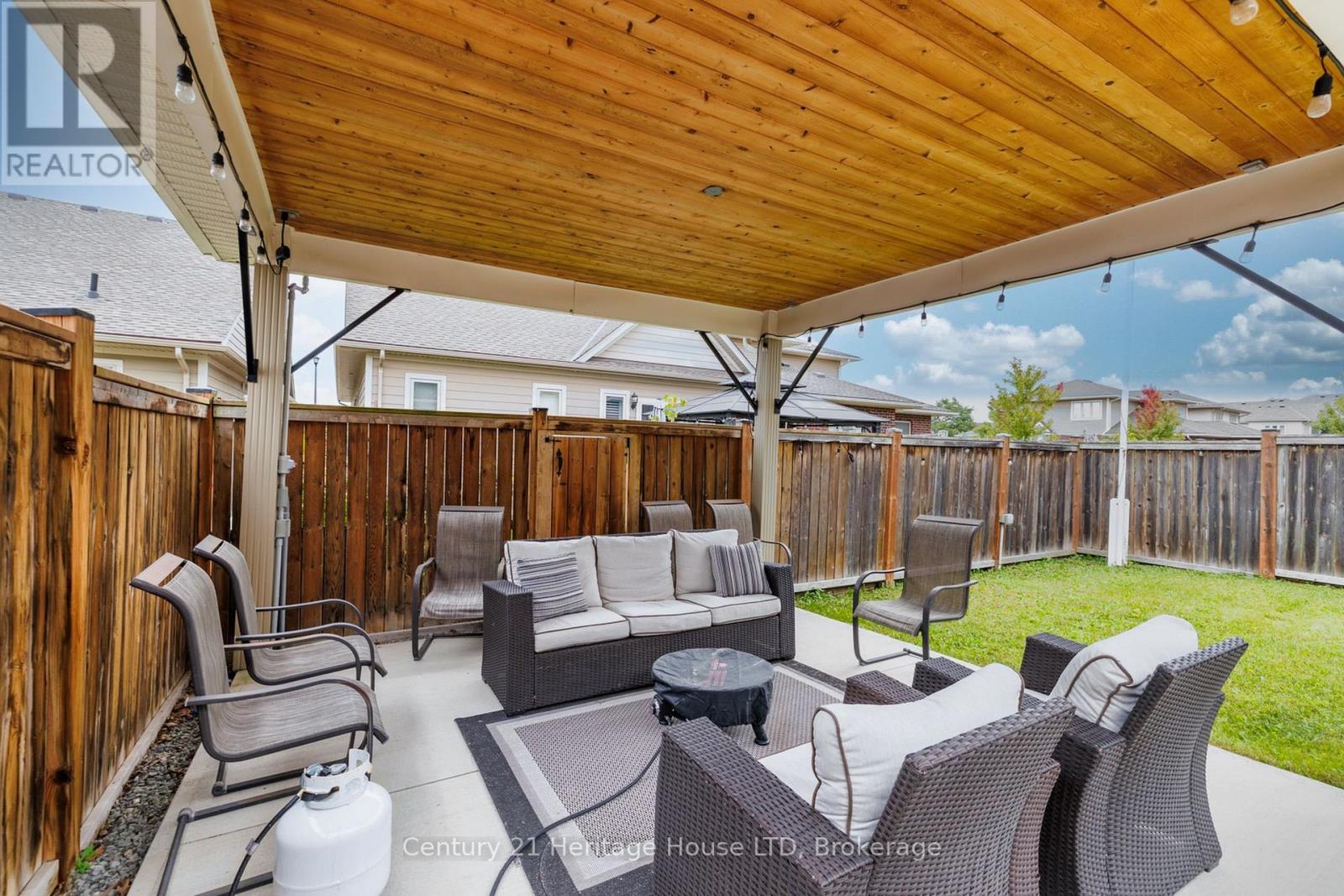 7 Kenmar Court, St. Catharines, Ontario  L2P 0E4 - Photo 35 - X14107590