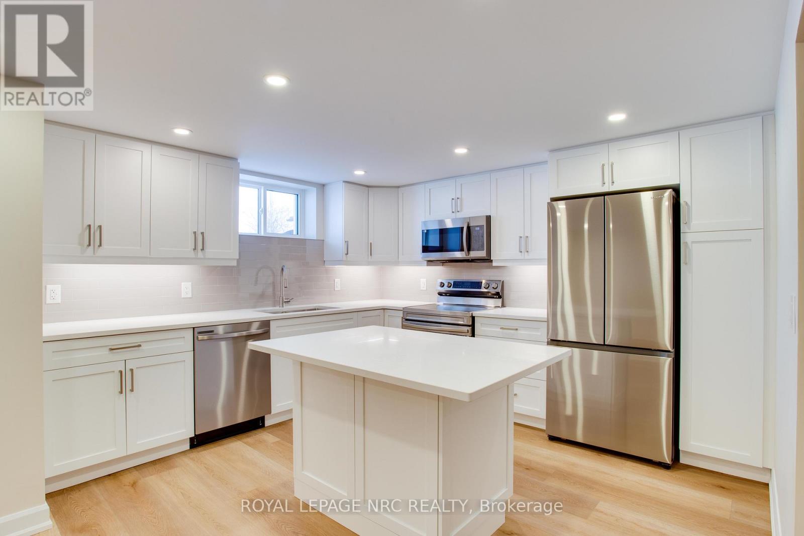Lower - 138 Catherine Street, Fort Erie, Ontario  L2A 2H8 - Photo 1 - X14107626