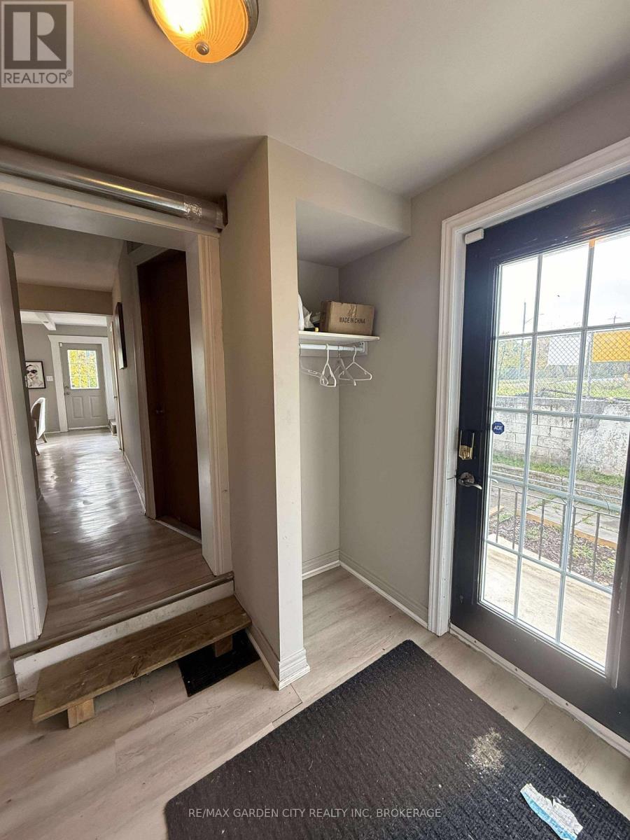 130 St. Paul Crescent, St. Catharines, Ontario  L2S 1M9 - Photo 6 - X14107694