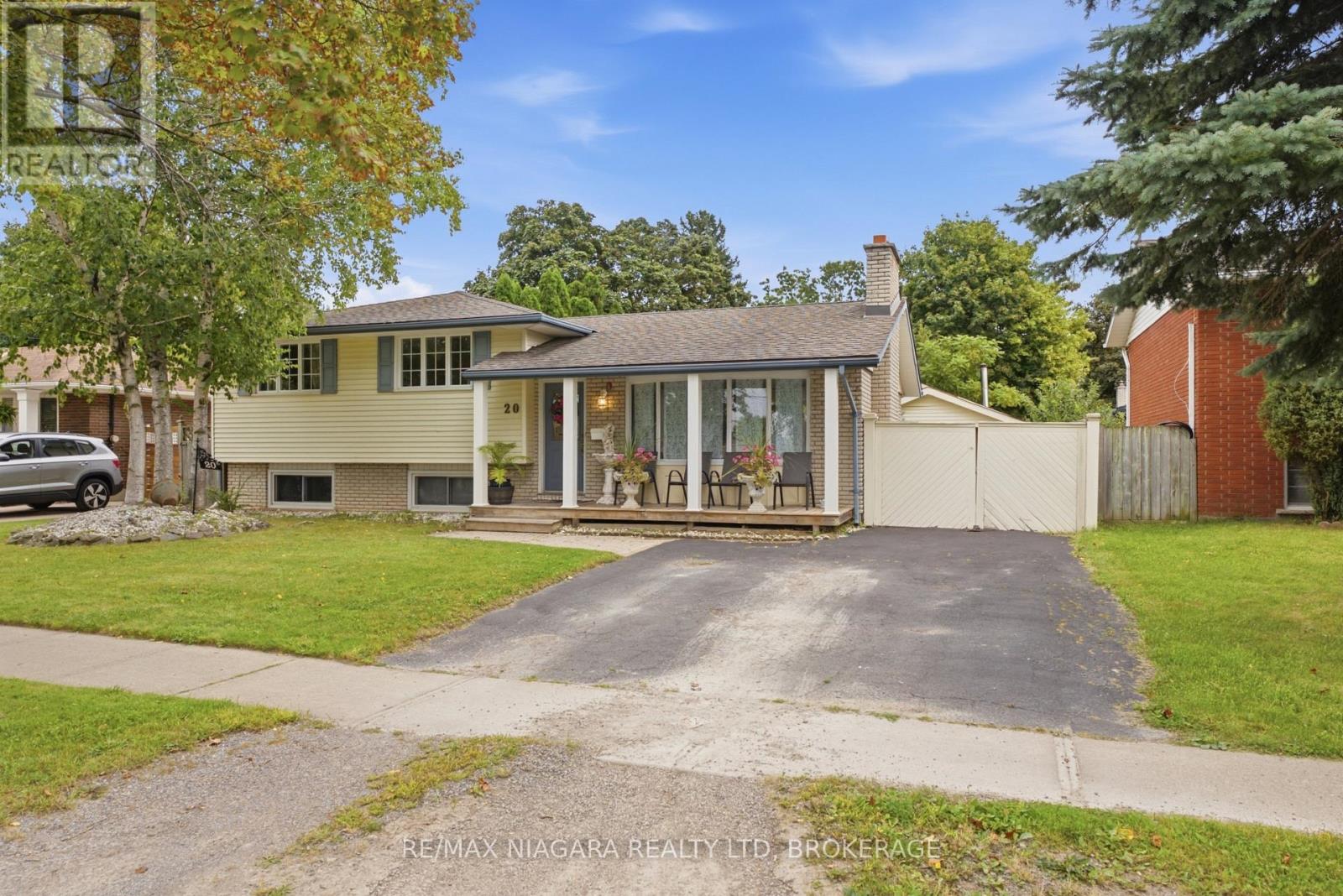 20 Arthur Street, St. Catharines, Ontario  L2M 1G9 - Photo 1 - X14107782