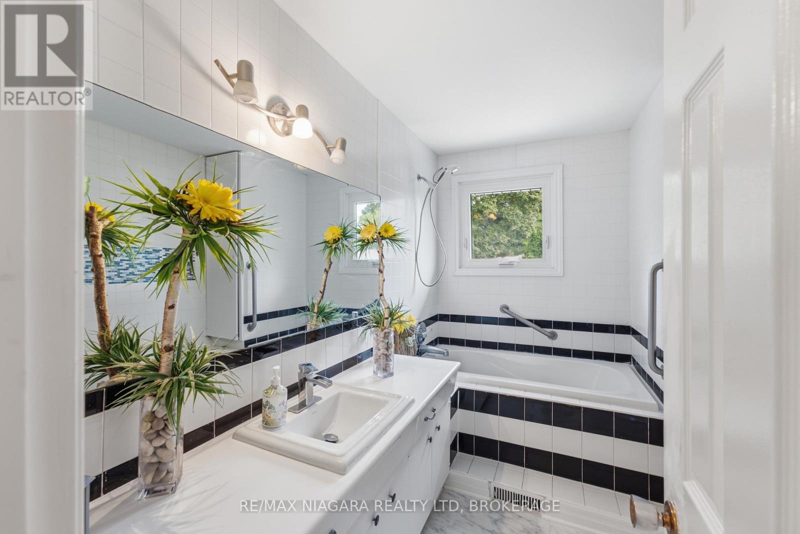 20 Arthur Street, St. Catharines, Ontario  L2M 1G9 - Photo 15 - X14107782