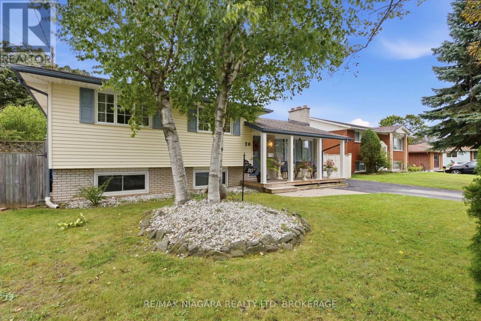 20 Arthur Street, St. Catharines, Ontario  L2M 1G9 - Photo 2 - X14107782