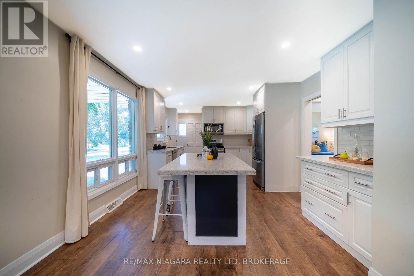 15 Springbank Drive, St. Catharines, Ontario  L2S 2K1 - Photo 6 - X14107884