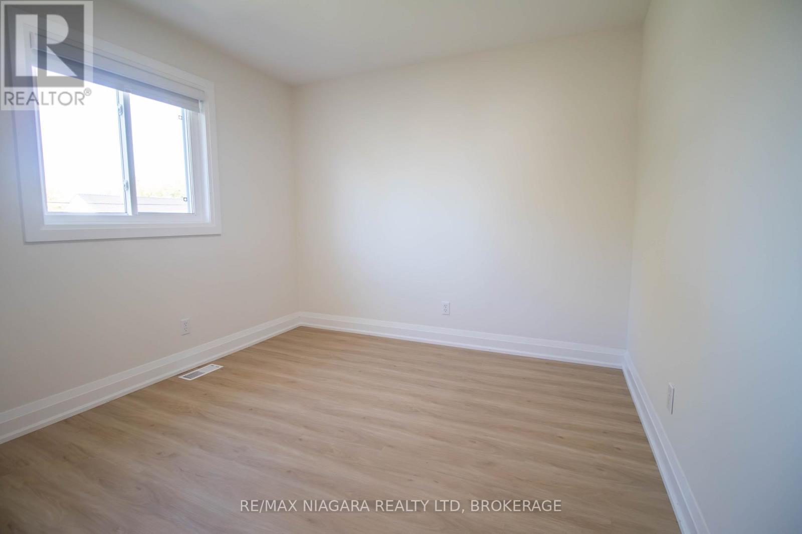 3 Klines Avenue, Welland, Ontario  L3C 1Z7 - Photo 16 - X14109118