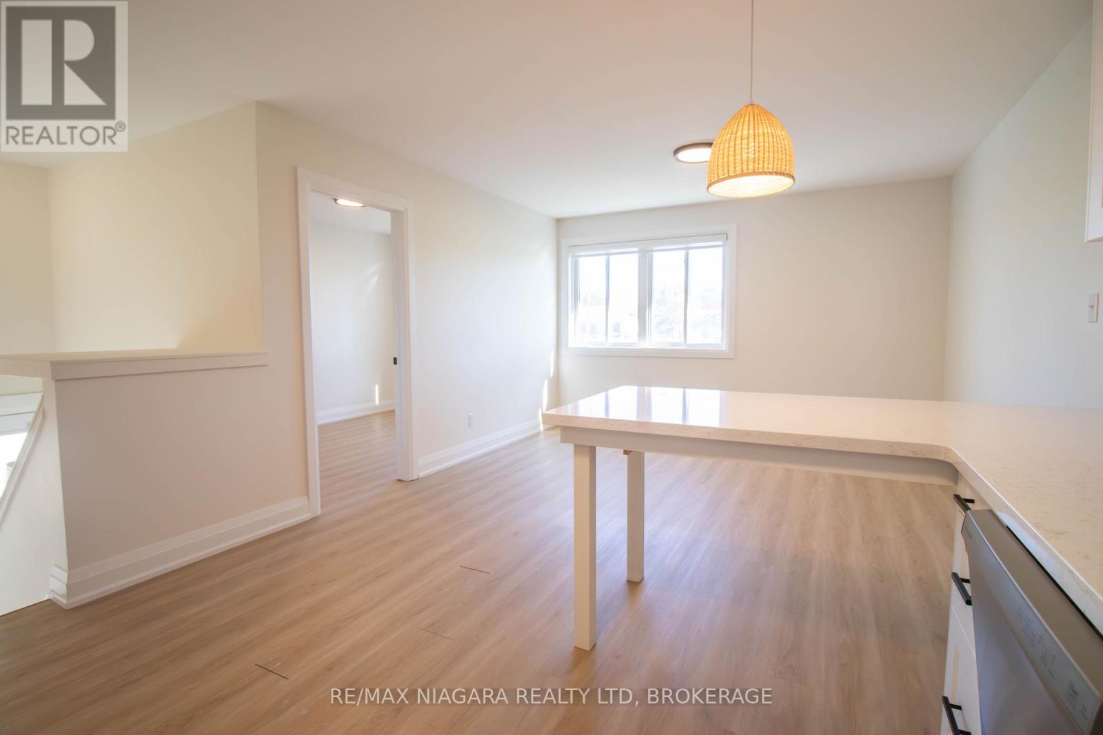 3 Klines Avenue, Welland, Ontario  L3C 1Z7 - Photo 7 - X14109118