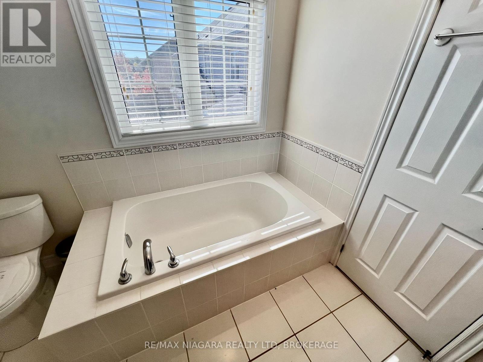 11 Keith Crescent, St. Catharines, Ontario  L0S 1J0 - Photo 26 - X14109244