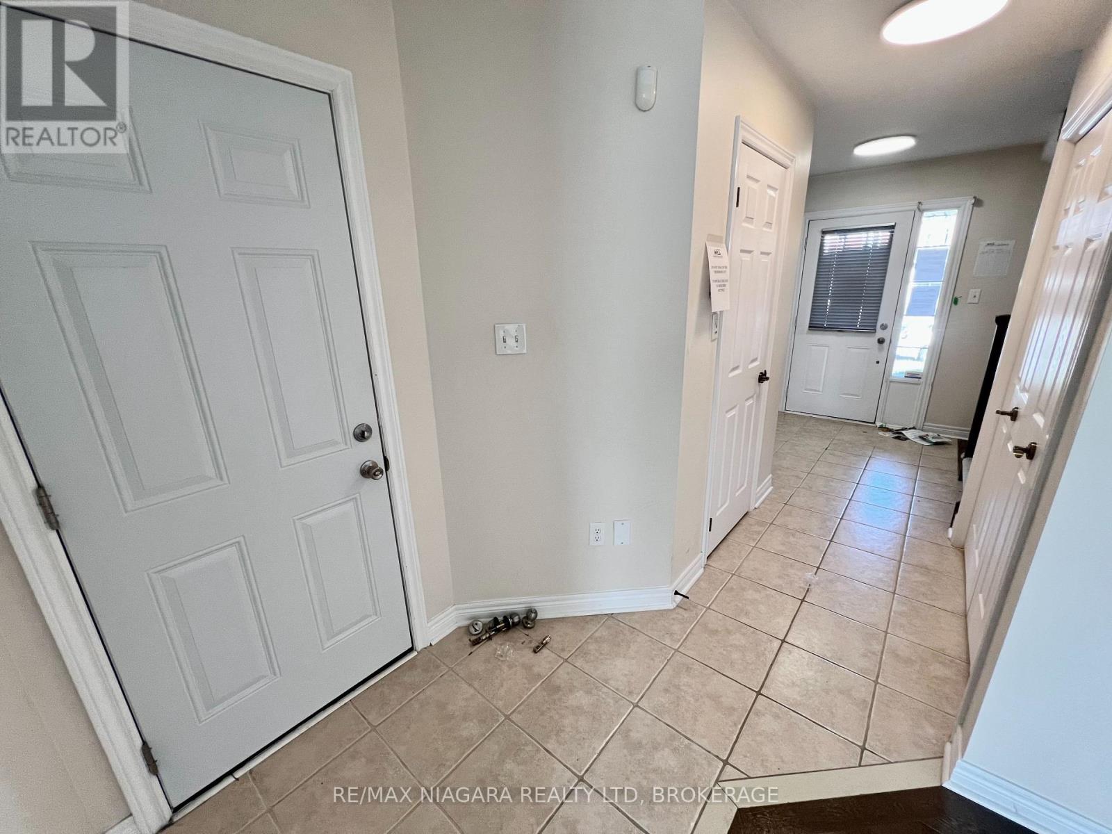 11 Keith Crescent, St. Catharines, Ontario  L0S 1J0 - Photo 6 - X14109244