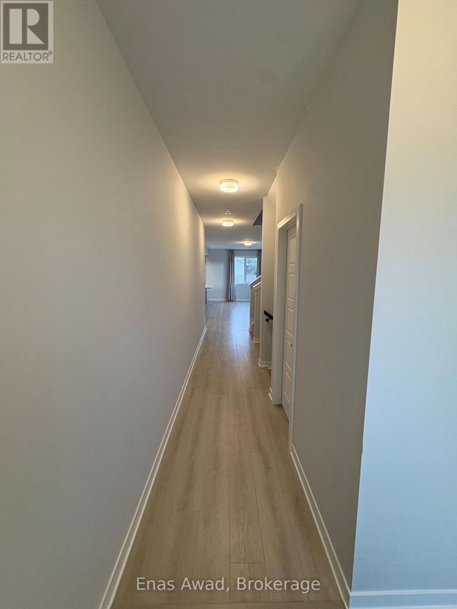 100 Robert Perry Street, North Grenville, Ontario  K0G 1J0 - Photo 3 - X14109268