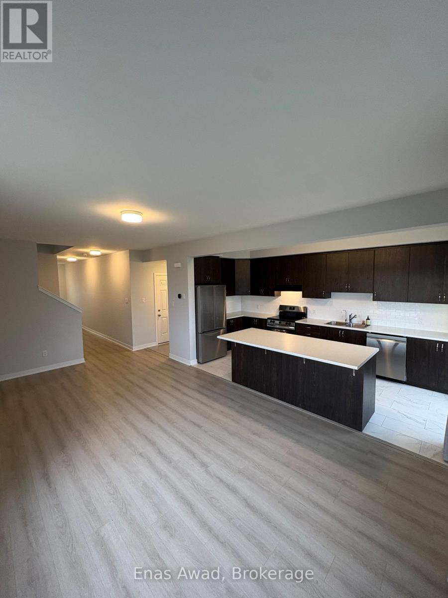 100 Robert Perry Street, North Grenville, Ontario  K0G 1J0 - Photo 6 - X14109268