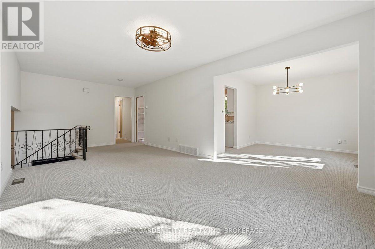 19 Berkhout Terrace, Pelham, Ontario  L3E 0H3 - Photo 9 - X14110866
