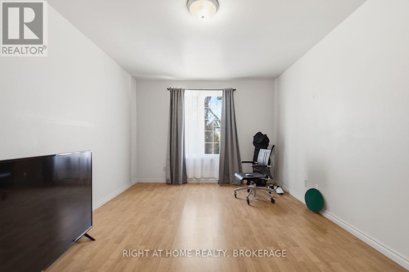 7060 Garner Road, Niagara Falls, Ontario  L2E 6S4 - Photo 18 - X14111046