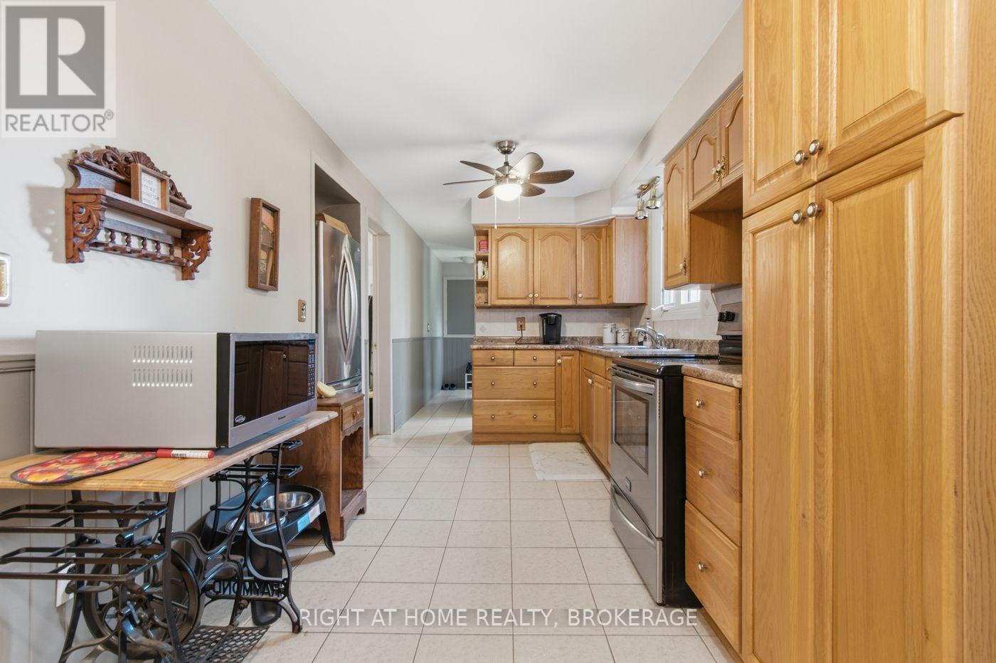 7060 Garner Road, Niagara Falls, Ontario  L2E 6S4 - Photo 33 - X14111046