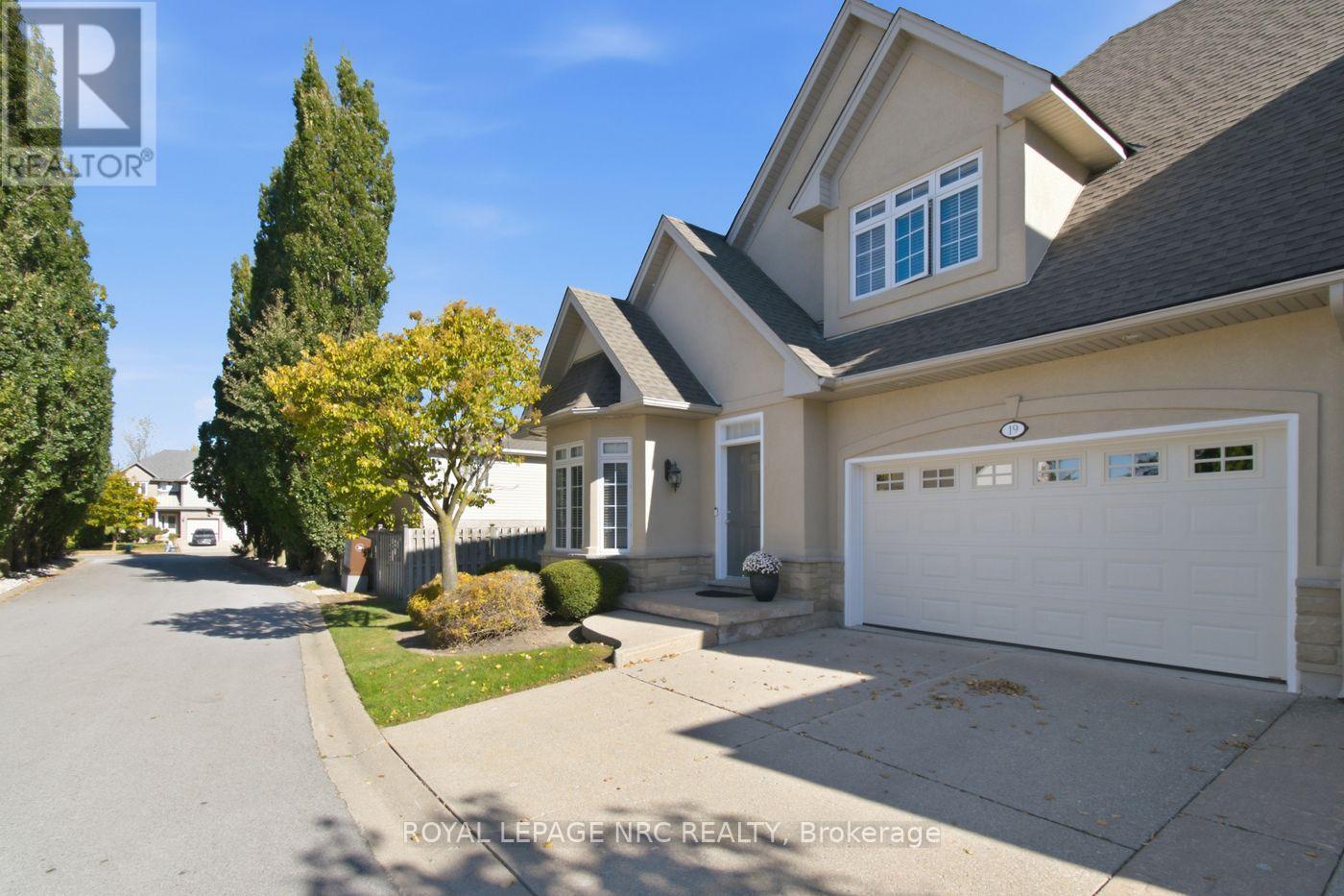 8142 Costabile Drive, Niagara Falls, Ontario  L2H 3M3 - Photo 2 - X14112288