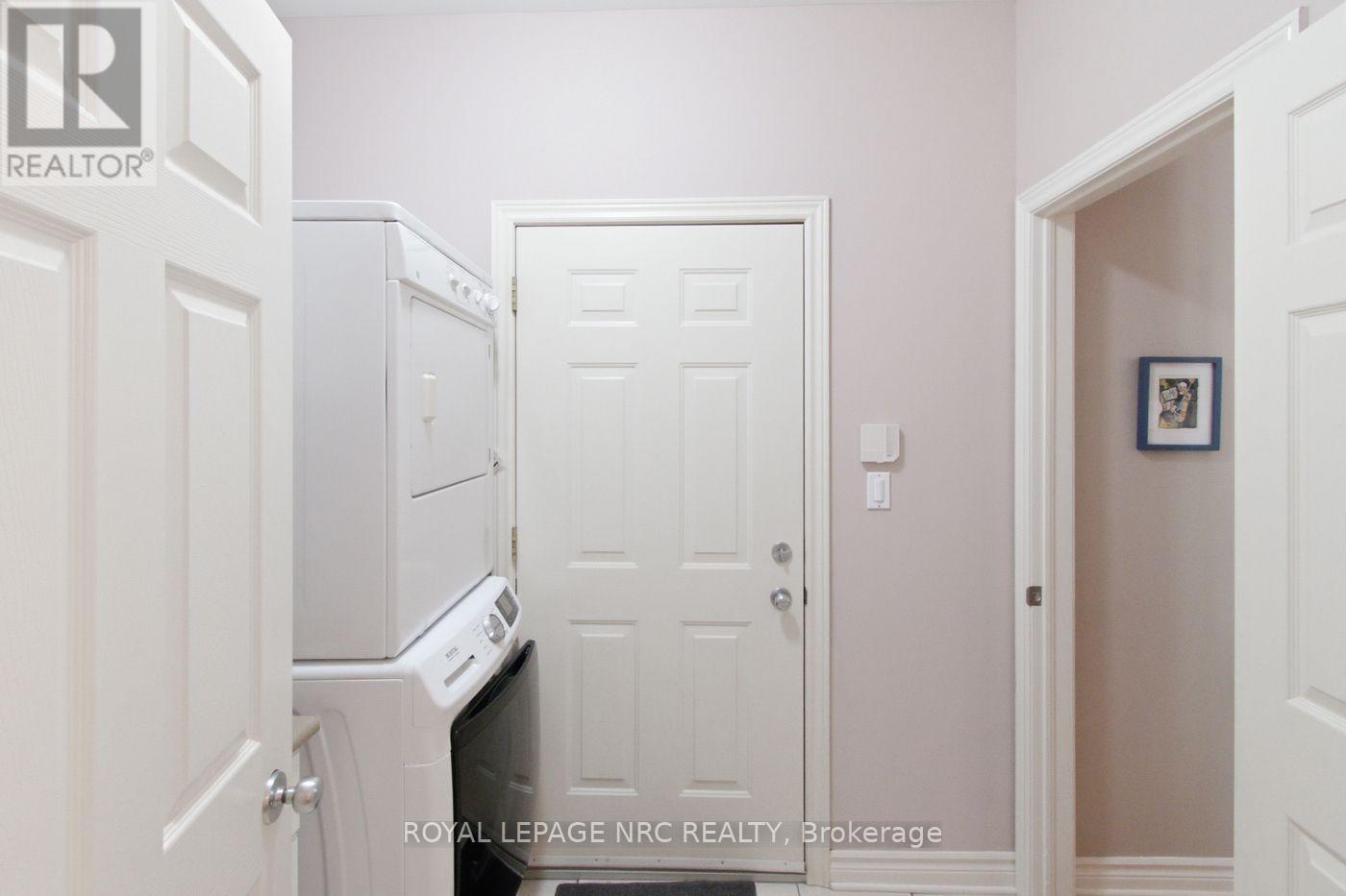 8142 Costabile Drive, Niagara Falls, Ontario  L2H 3M3 - Photo 30 - X14112288