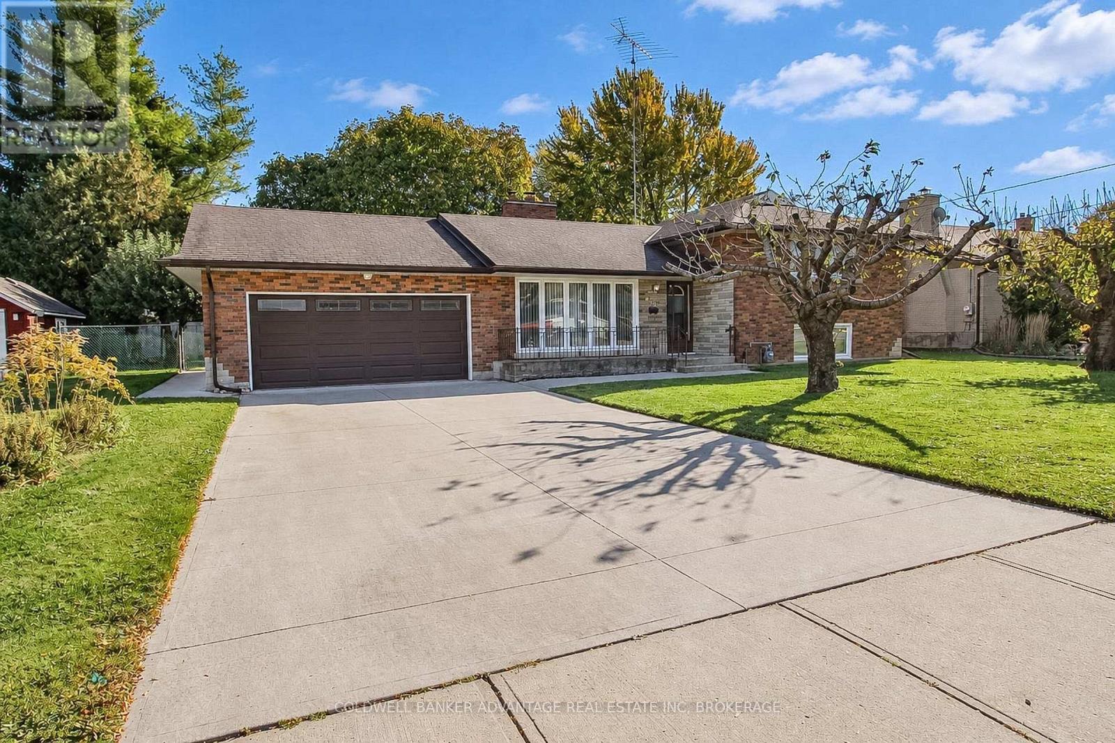 490 Niagara Street, St. Catharines, Ontario  L2M 3P5 - Photo 2 - X14113496