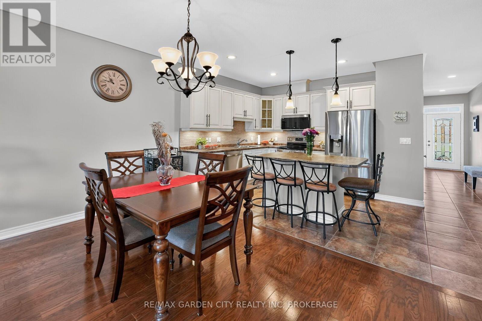 179 Falcon Drive, Welland, Ontario  L3C 0B2 - Photo 13 - X14114012