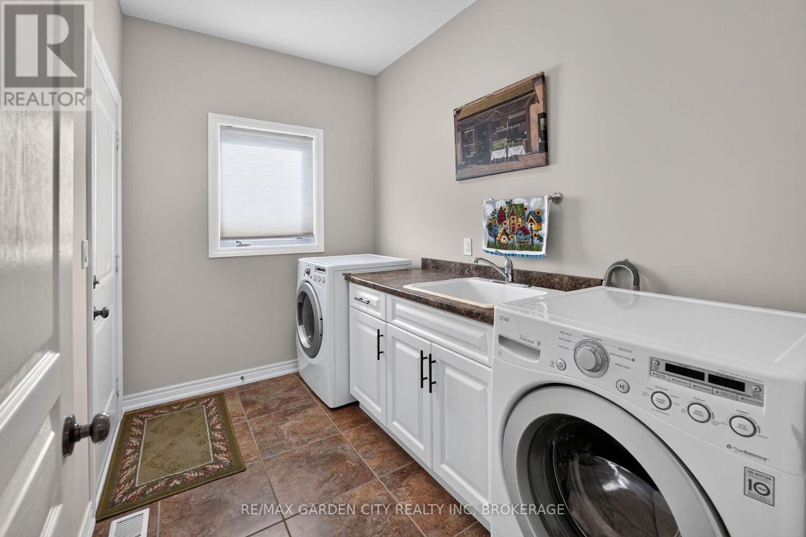 179 Falcon Drive, Welland, Ontario  L3C 0B2 - Photo 24 - X14114012