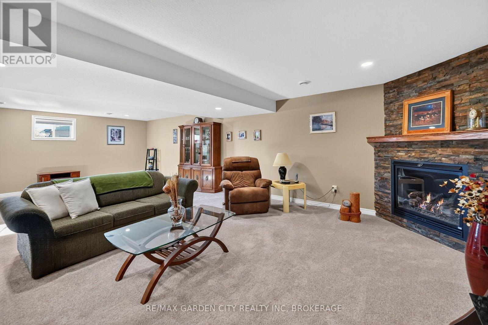 179 Falcon Drive, Welland, Ontario  L3C 0B2 - Photo 28 - X14114012