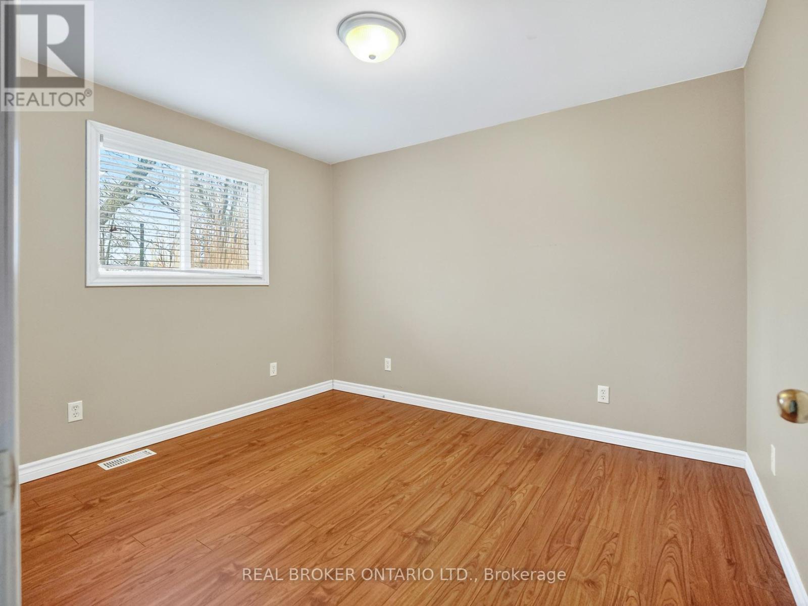 3176 Evadere Avenue N, Fort Erie, Ontario  L0S 1N0 - Photo 4 - X14113148