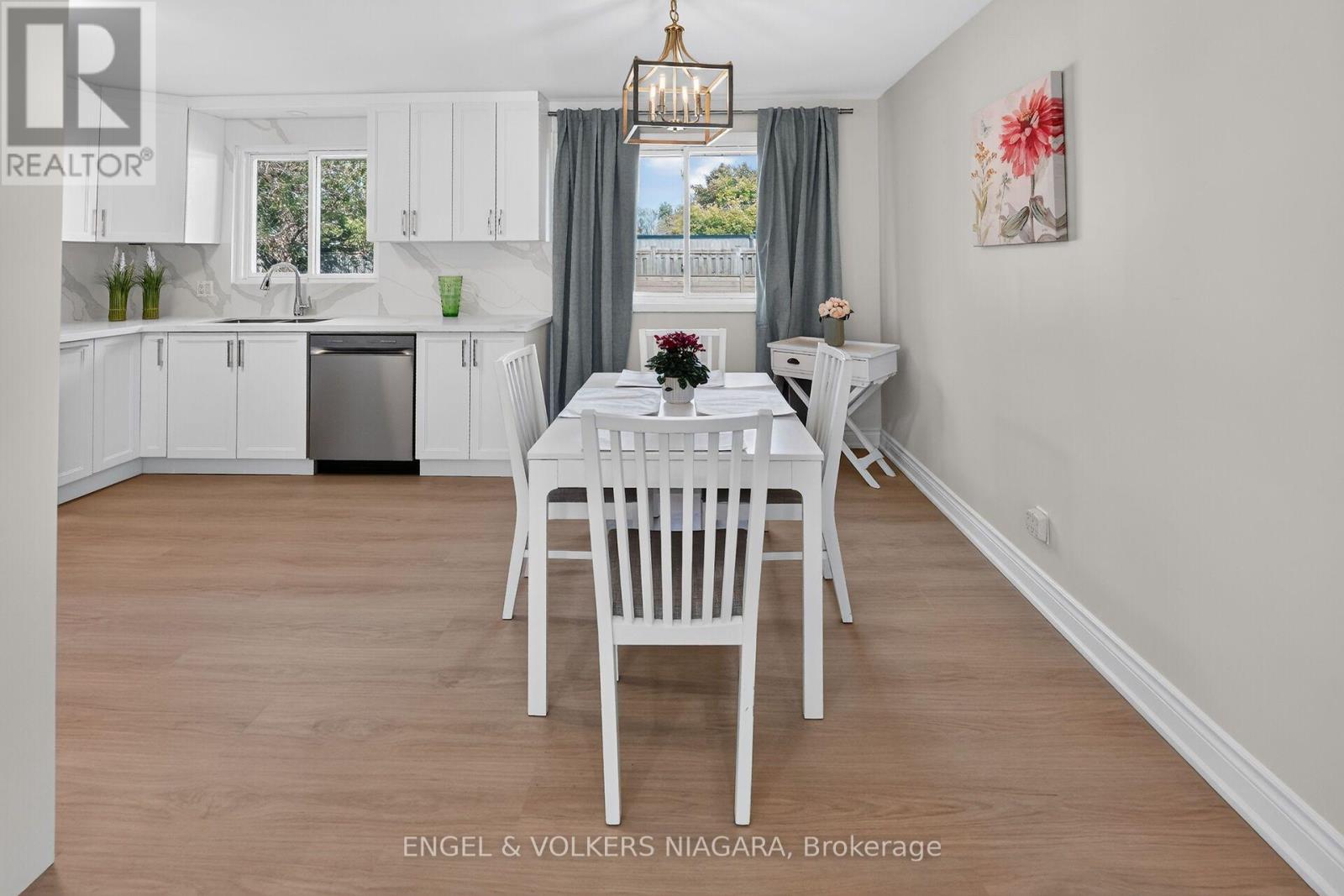 6773 Crawford Street, Niagara Falls, Ontario  L2E 5Z6 - Photo 8 - X14114344
